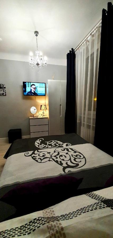 Apartamenty Sofija Deluxe Centrum Жельона Гора Екстериор снимка