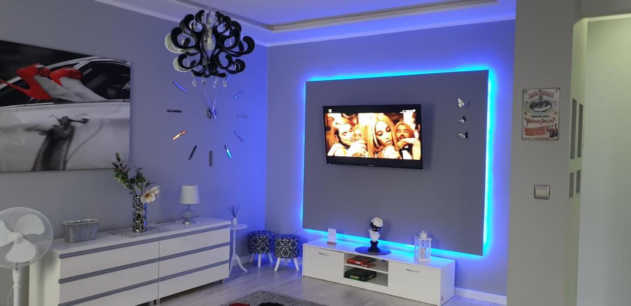 Apartamenty Sofija Deluxe Centrum Жельона Гора Екстериор снимка