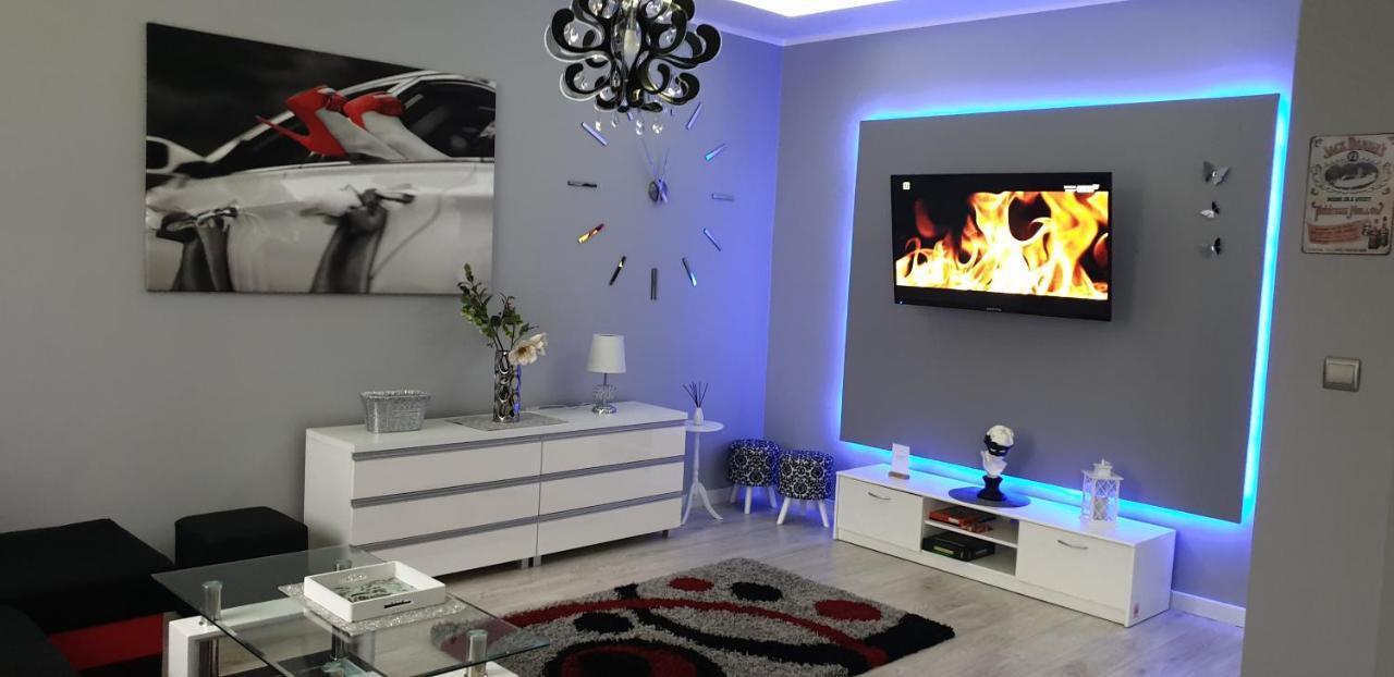 Apartamenty Sofija Deluxe Centrum Жельона Гора Екстериор снимка