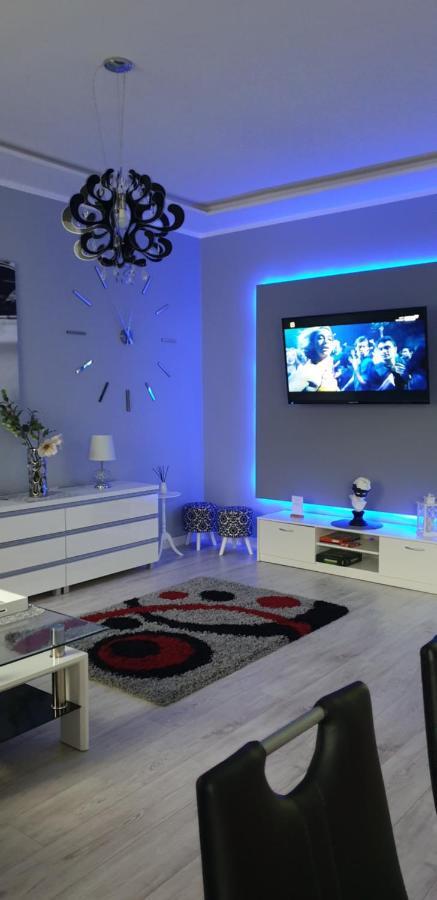 Apartamenty Sofija Deluxe Centrum Жельона Гора Екстериор снимка